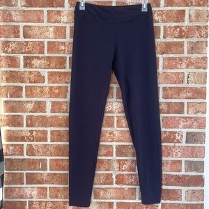 Like NEW! Marika leggings